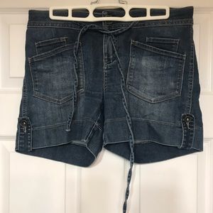 Denimn shorts